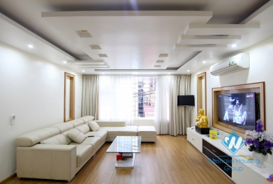 An afforable and lovely house for rent on Au Co street, Tay Ho District